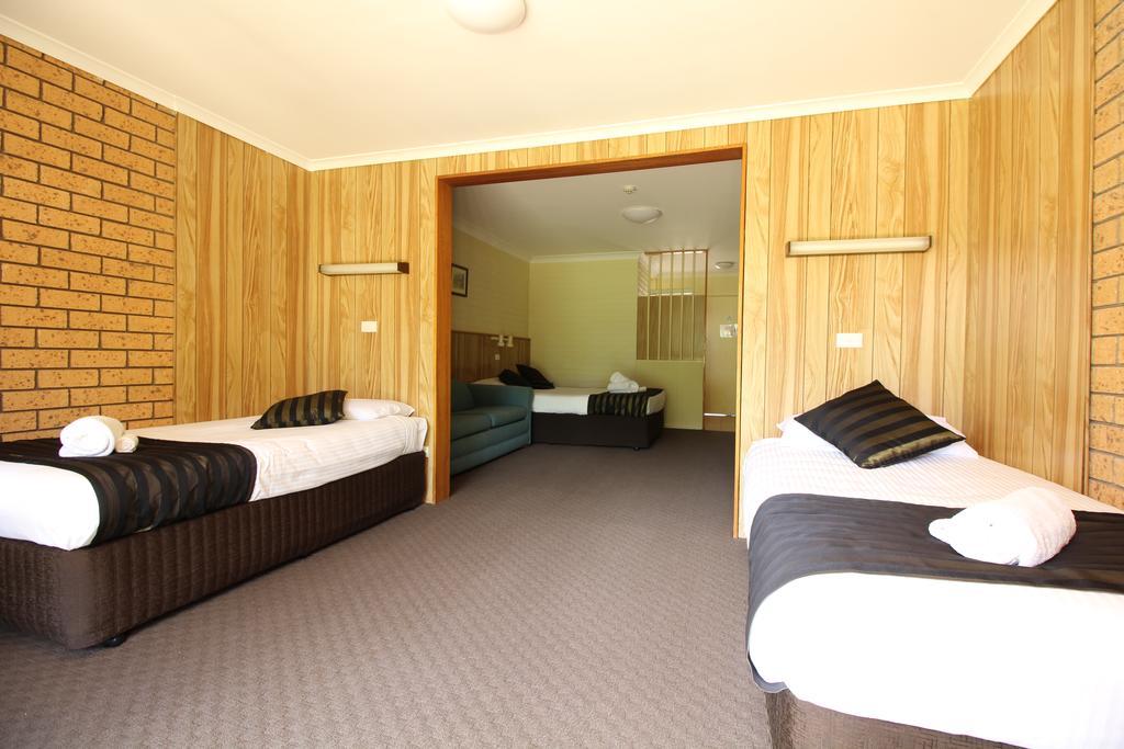 Snowy Mountains Resort And Function Centre アダミナビー 部屋 写真